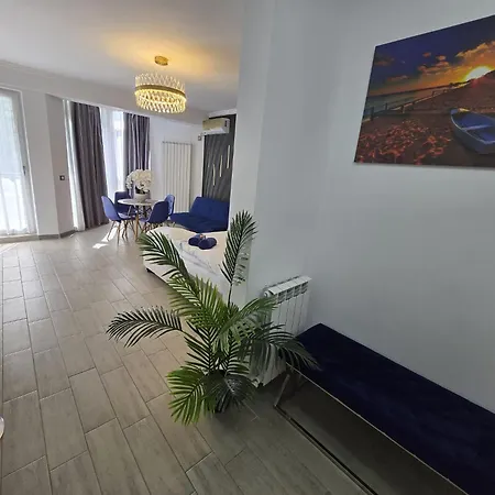 Belle View - Pool & Năvodari
